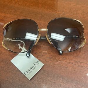 Vintage Christian Oversized 2250/48 Butterfly Gold Sunglasses
